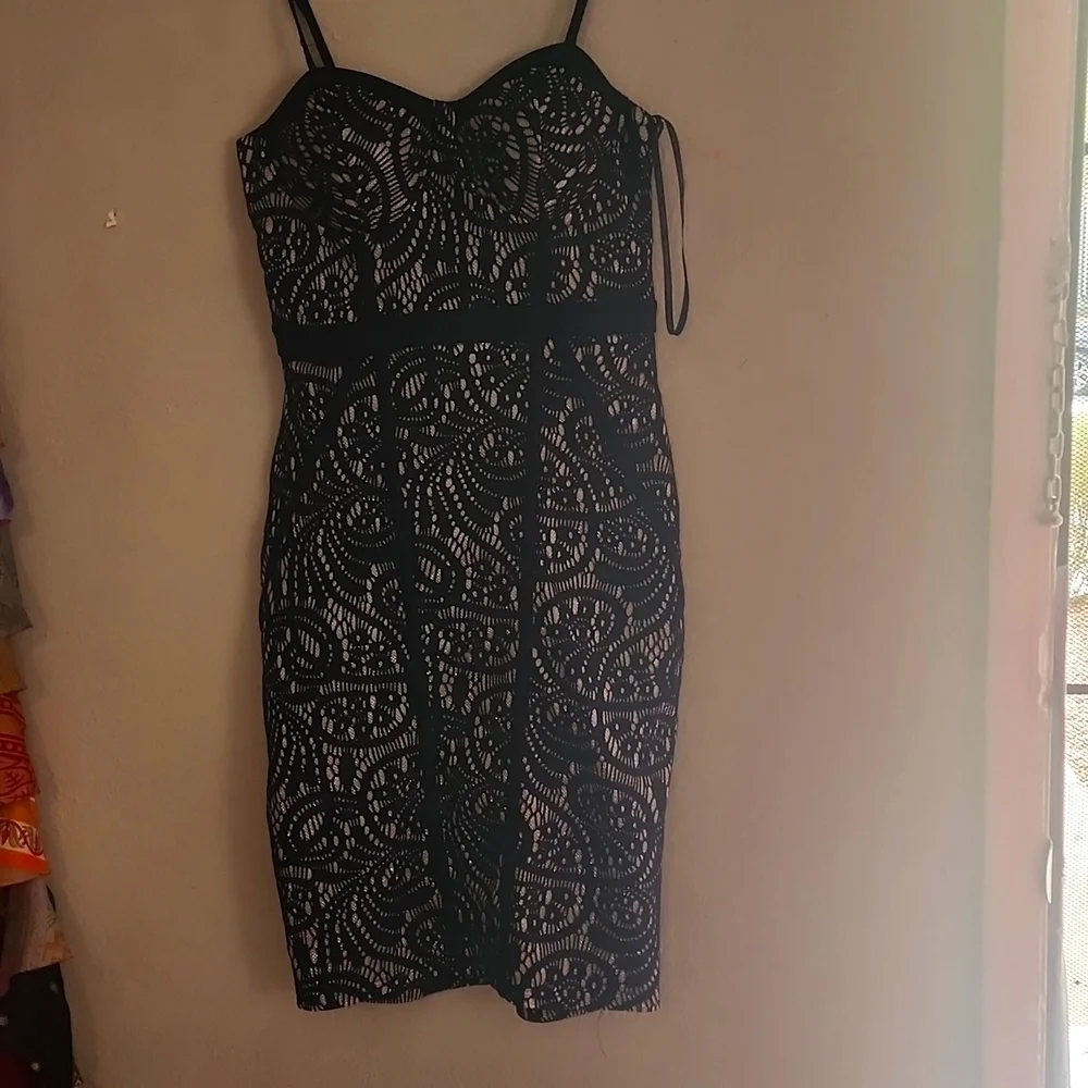 NWT Material Girl Juniors Lace Metallic Bodycon Dress - Picture 3 of 6